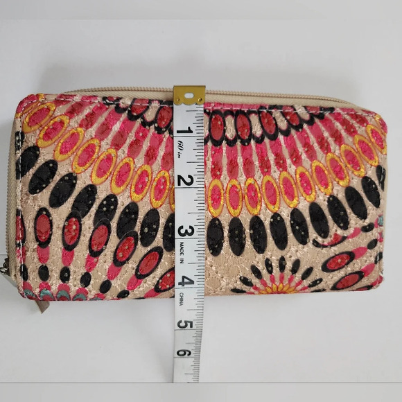 Peacock Strut Multicolored Zip Around Wallet Credit Card Organizer By 2 Chic - Picture 6 of 13